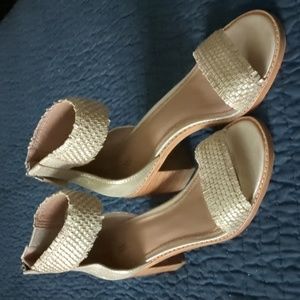 Frye Bianca Woven Sandal Sz. 7.5